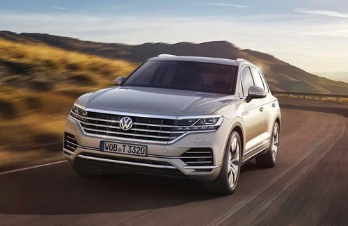 Nova geração do Touareg está planejada para ser vendida no Brasil em versão híbrida (Divulgação/Volkswagen)