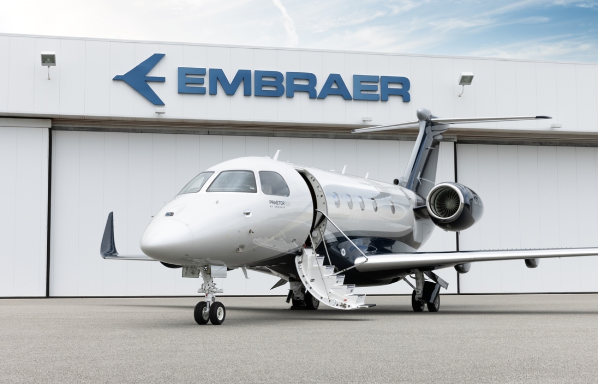 Embraer atinge novo recorde histórico com carteira de pedidos de US$26 ...