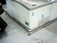 CORRIMÃO e BATE CARRINHO EM AÇO INOX CORRIMÃO e BATE CARRINHO EM AÇO INOX