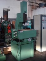 ELETROEROSÃO ENGESPARK EDM-400 40A ELETROEROSÃO ENGESPARK EDM-400 40A